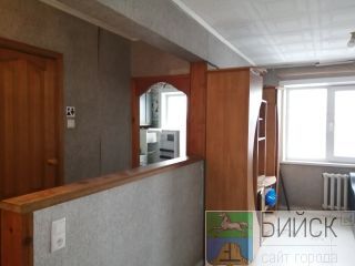 ������ 1 ���, ��. ��������, �.141, 5/5, 30 ��.�, ��� �������, 2700 �.�., ���� �����