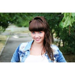 Ларина Оксана Александровна продавец консультант