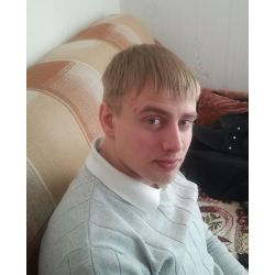 Ермоленко Павел Евгеньевич торговый представитель,продавец-консультант,админ.