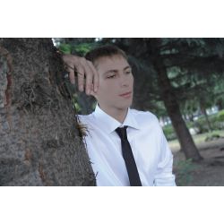Скоков Артём Валерьевич промоутер, страховой агент, комплектовщик
