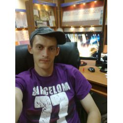 Родиков Петр Борисович экспедитор, грузчик, кладовщик