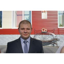 Макаркин Денис Иванович кладовщик,Экспедитор,торговый представитель