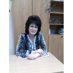 Лилия Анатольевна продавец,фасовщица