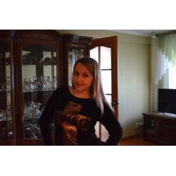 Елена продавец консультант, менеджер, администратор