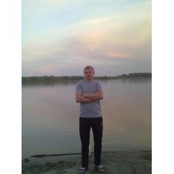 Антипов Александр Александрович Менеджер,Администратор,Консультант