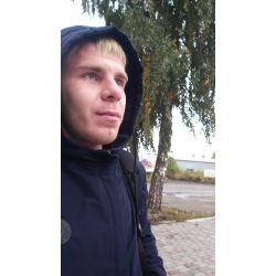    ,